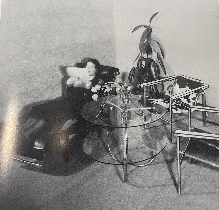Soffbord, modell B330, Thonet.