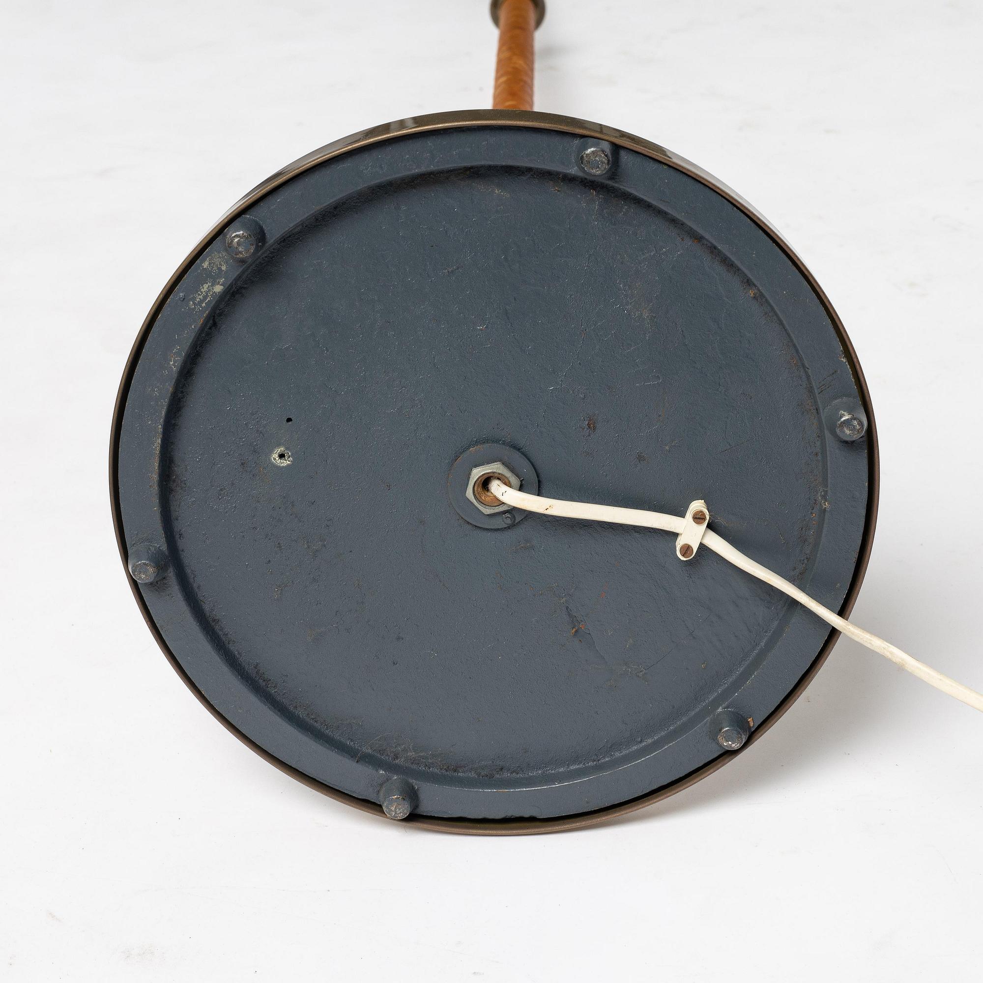 Harald Notini, golvlampa modell "15242", Arvid Böhlmarks Lampfabrik, 1940-50-tal.