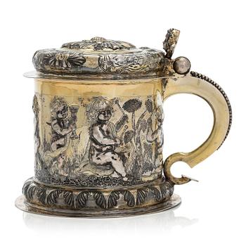 A German silver parcel-gilt tankard, mark of Zacharias Pfannenschmidt, Quedlinburg, around 1680.
