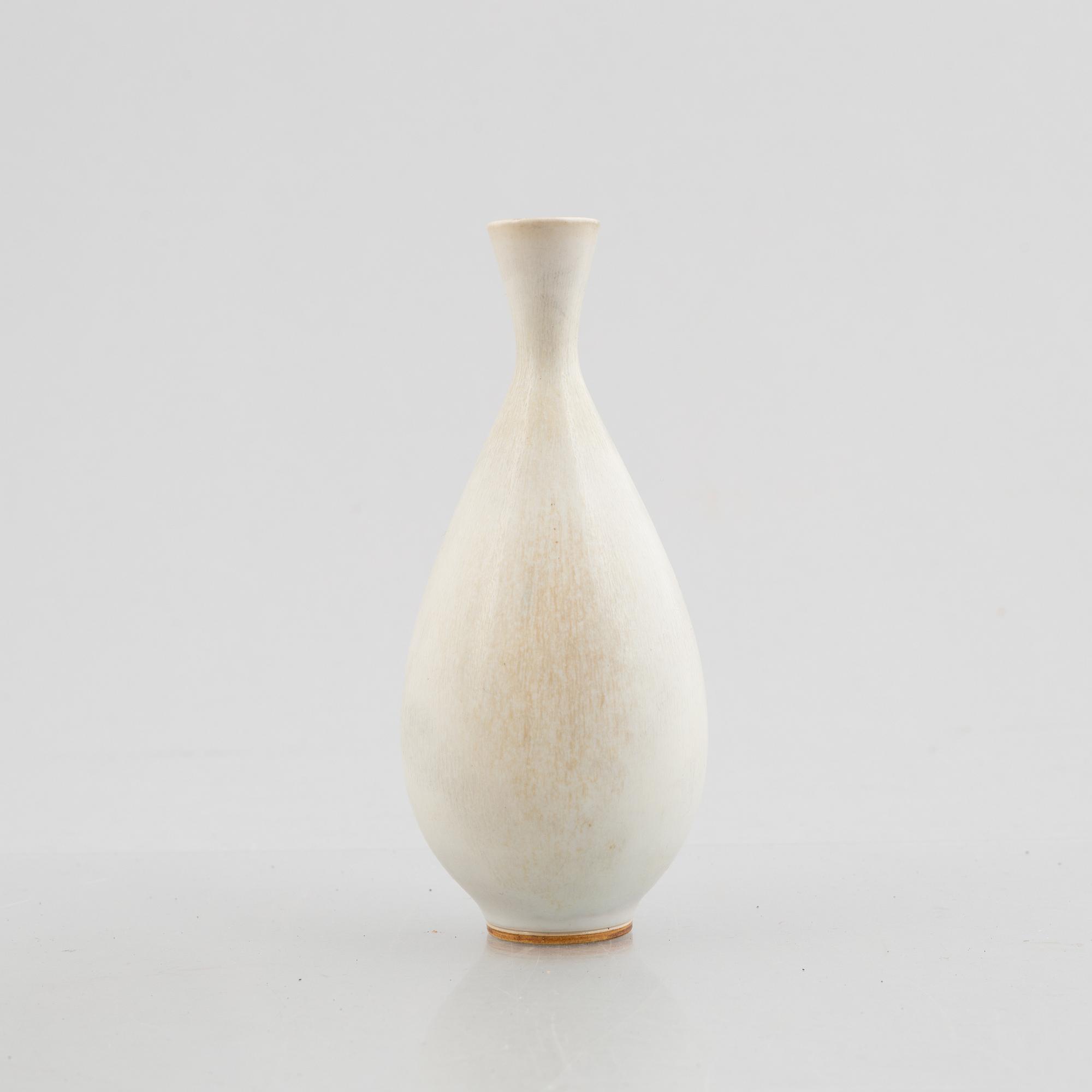 Berndt Friberg, a stoneware vase, Gustavsberg studio, 1954.