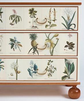 Josef Frank, "Florabyrå Linné", jubileumsutgåva, Firma Svenskt Tenn 2007, limiterad upplaga av modell 1050.
