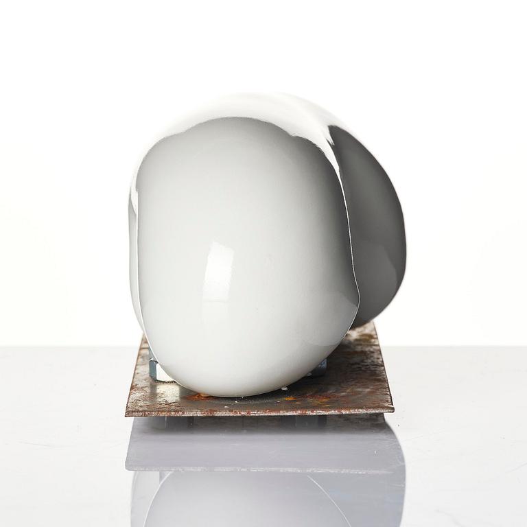 Mårten Medbo, a porcelain wall sculpture, executed in his studio, 1997.