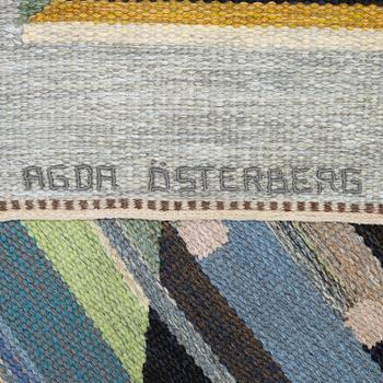 Agda Österberg, matta, "Matta 232" eller variant av den, rölakan och gobelängteknik, ca 352 x 240 cm, signerad AÖ.