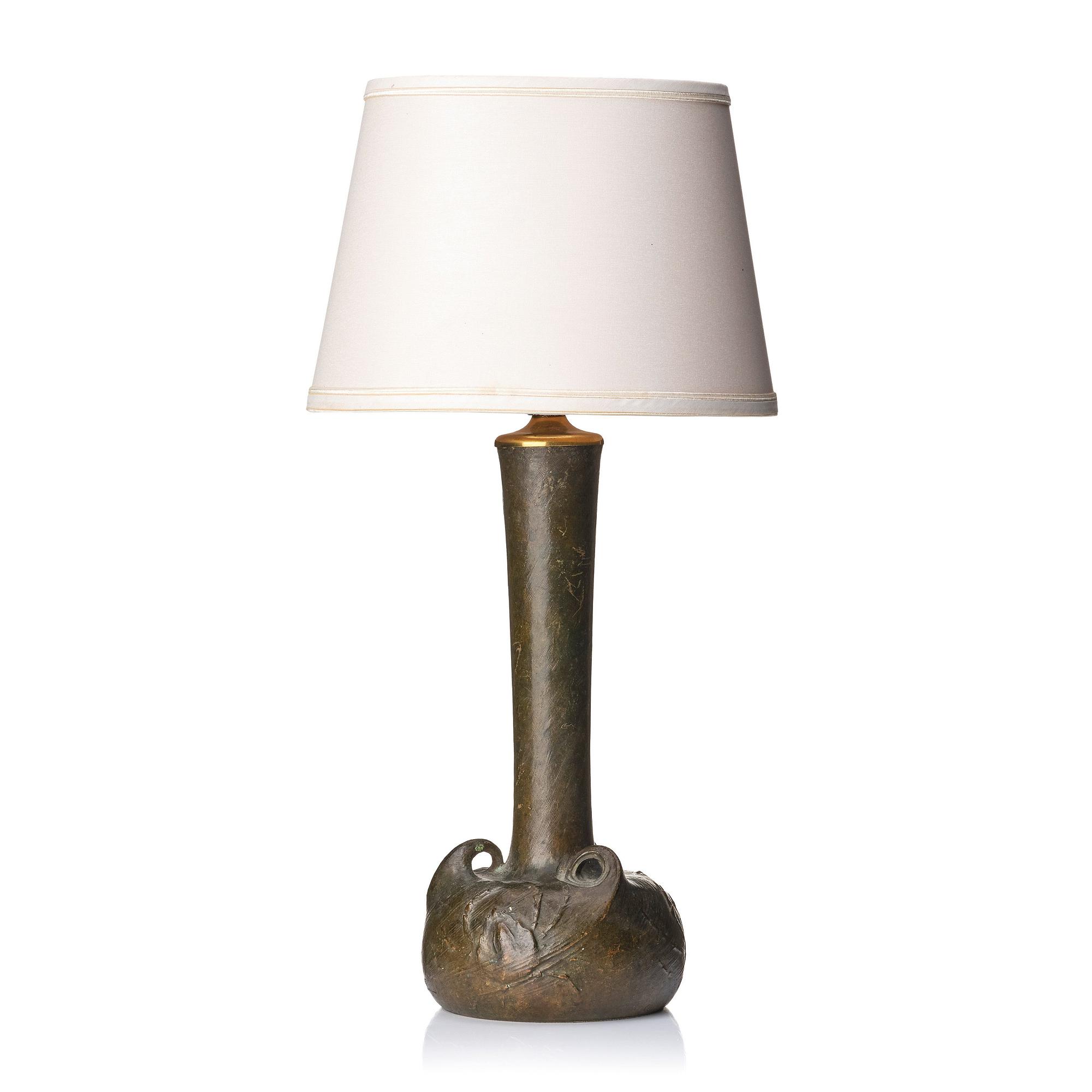Emy Wahlström, bordslampa, Hugo Elmquist, brons, Stockholm, jugend.