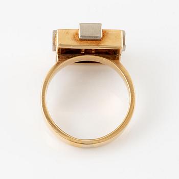 Gunnar Cyrén, ring, 18K guld- samt vitguld med 20 stycken briljantslipade diamanter, unik, Gävle 1998.