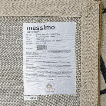 Matta, Massimo, ”Fragment”, Indien, samtida. 350 x 250 cm.