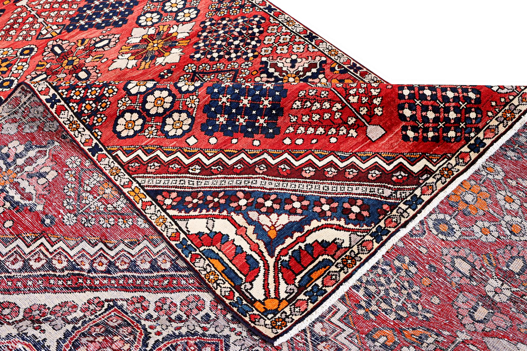 Matta, Bakhtiari, ca. 340 x 220 cm.