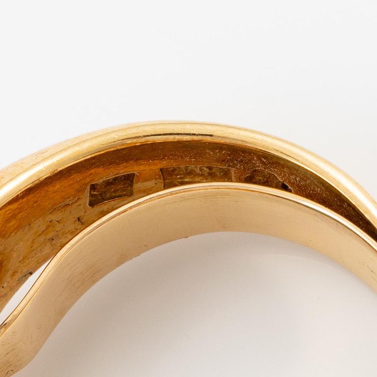 W.A. Bolin ring 18K guld med en turkos och runda briljant- och åttkantslipade diamanter.
