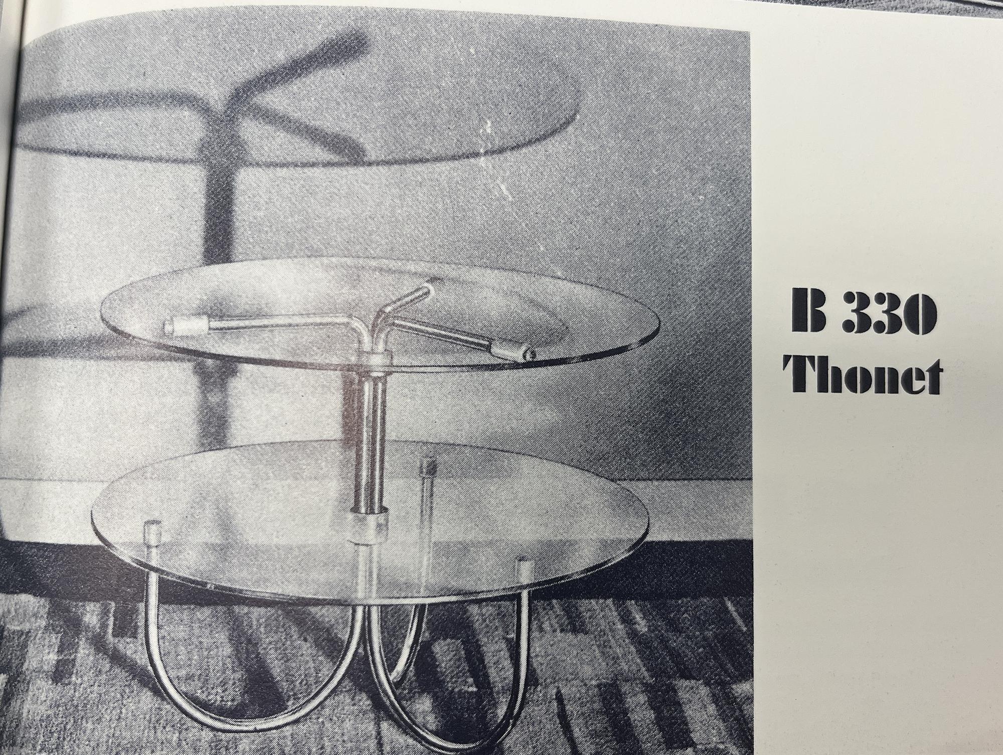 Soffbord, modell B330, Thonet.