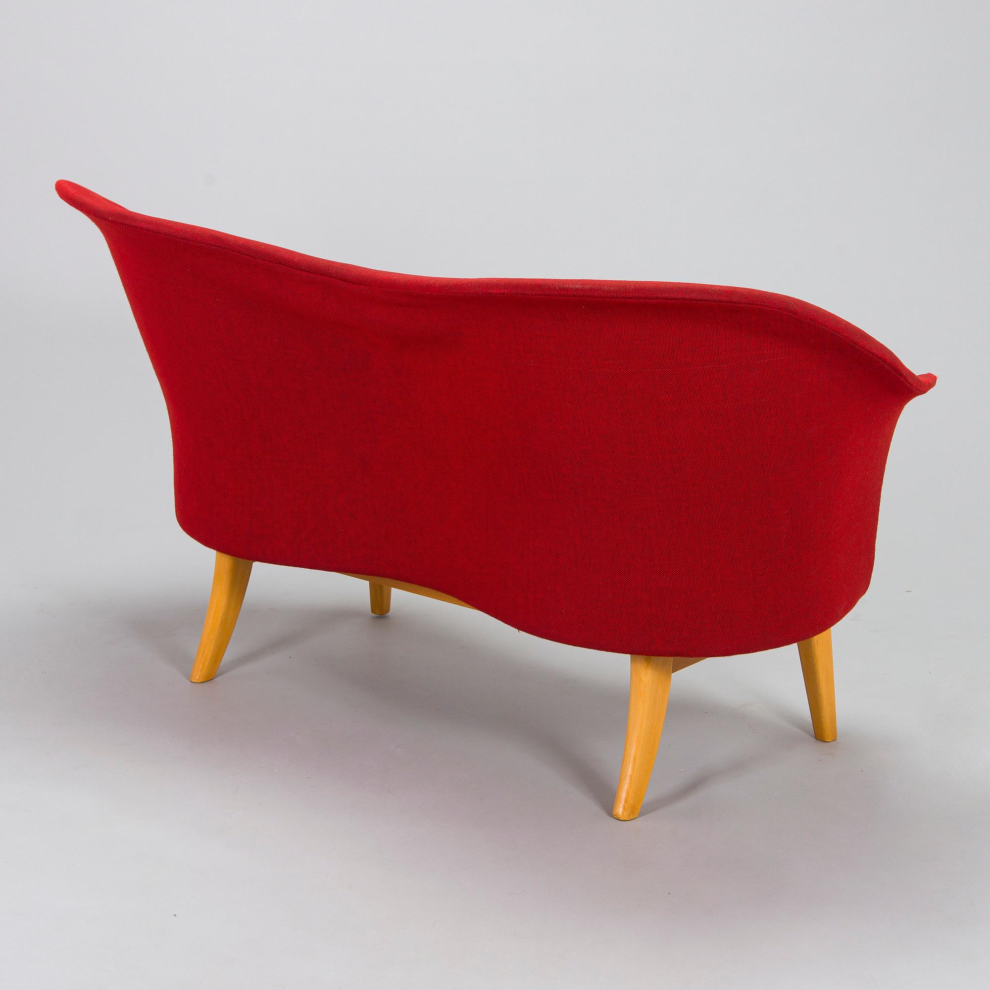 Olof Ottelin, soffa "Duetto" Kervo Snickerifabrik, Stockmann, 1900-talets mitt.