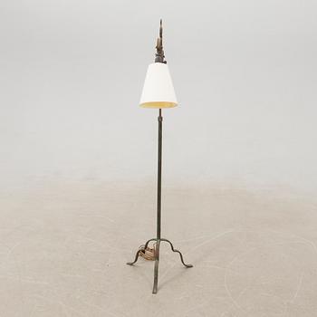 Harald Notini, Golvlampa modellnr 15101 för Böhlmarks lampfabrik 1930-tal.