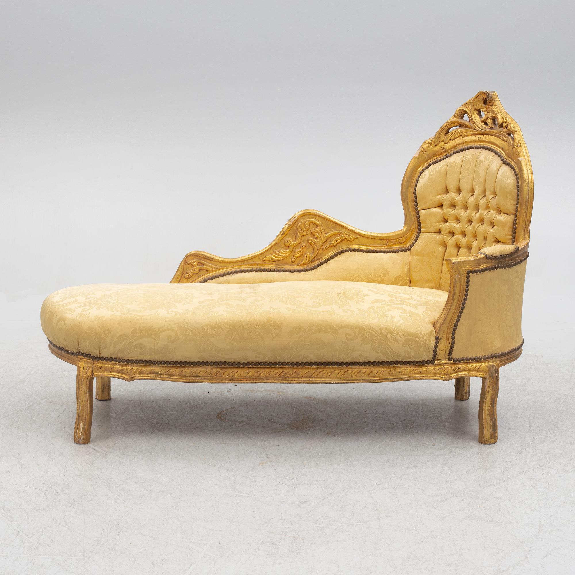 Canapé, Rococo style, first half of the 20th century.