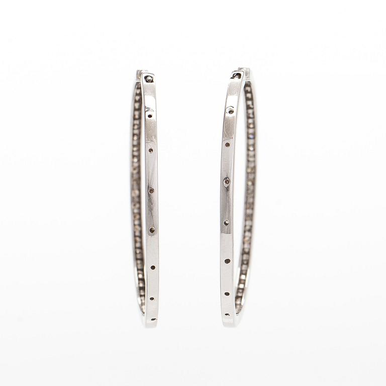 Örhängen, kreoler, 14K vitguld med  diamanter.