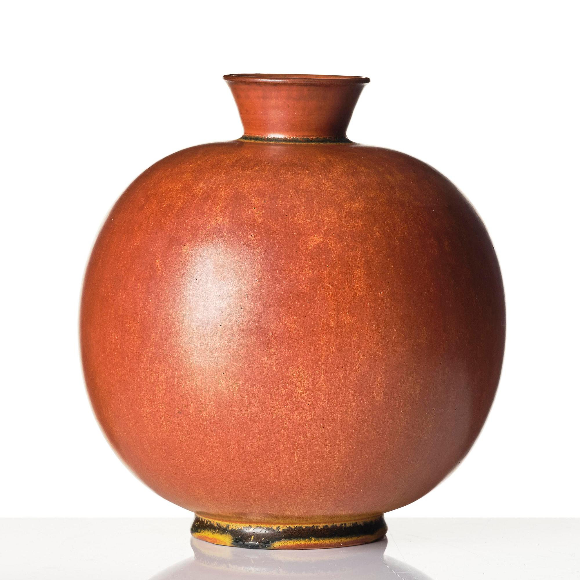 Erich & Ingrid Triller, a stoneware vase, Tobo.