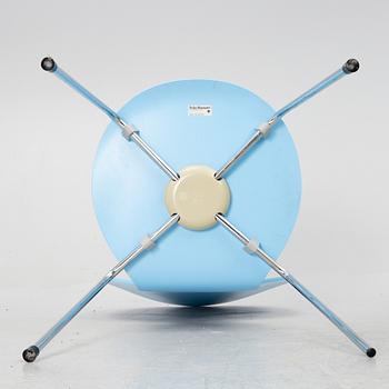 Arne Jacobsen, stolar, 6 st, "Myran", Fritz Hansen, Danmark, 1995.