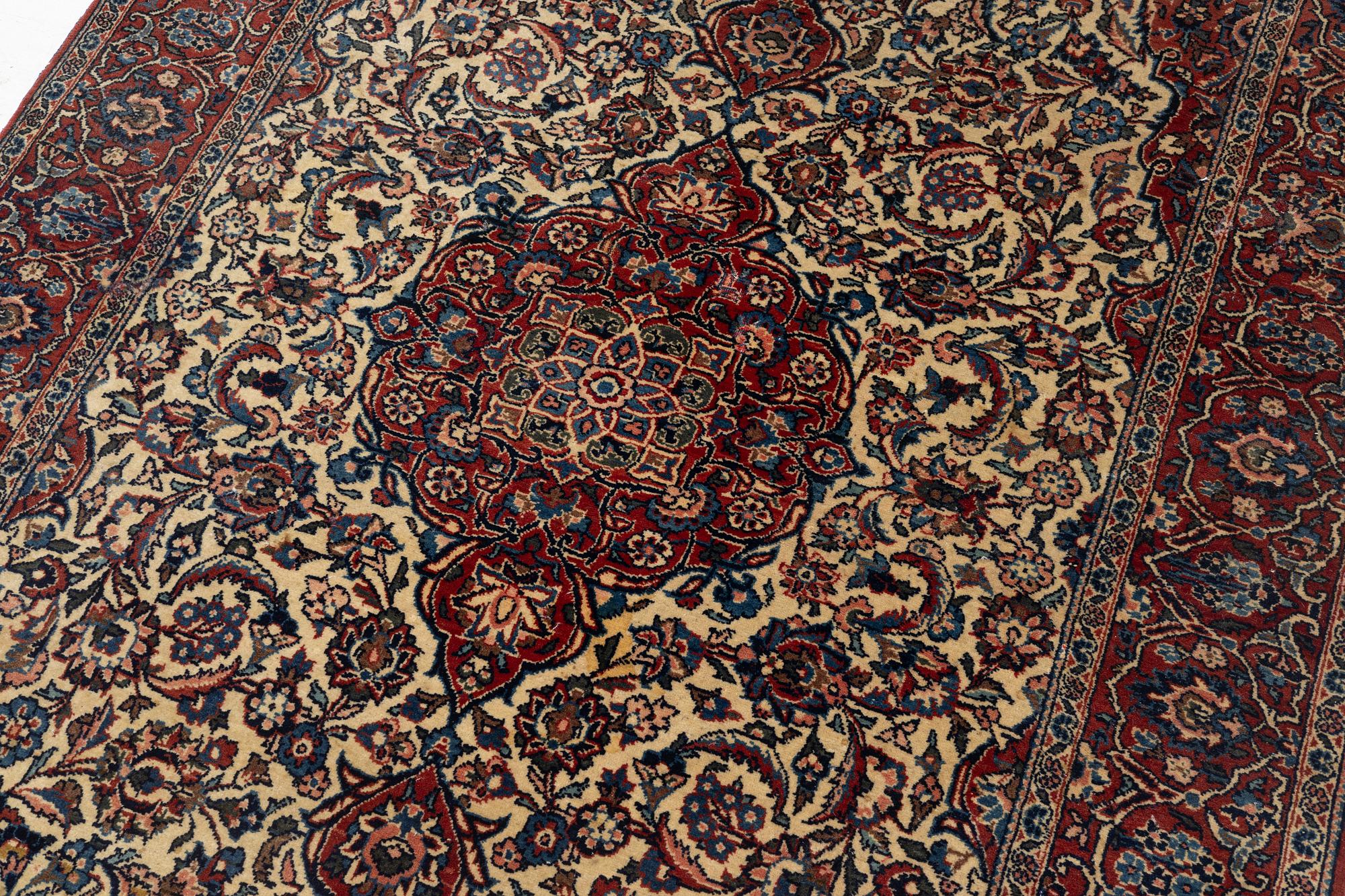 Matta, orientalisk, ca 205 x 130 cm.