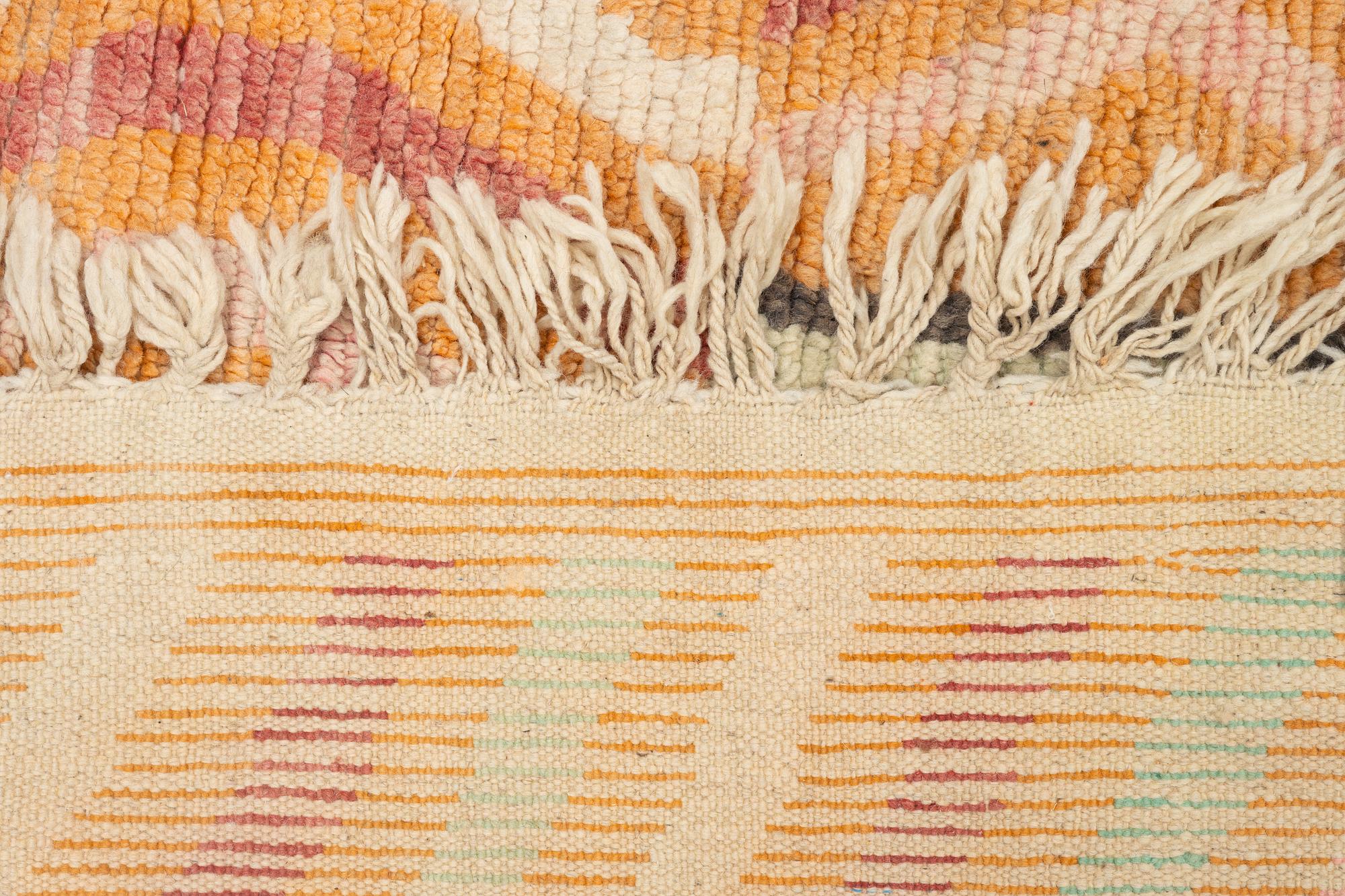 Carpet, Morocco, approx. 275 x 166 cm.
