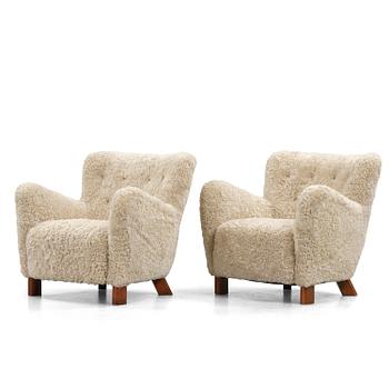 370. Fritz Hansen, fåtöljer, ett par, modell "1669", Danmark, 1940-tal.