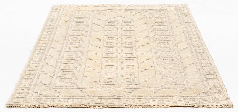 Märta Måås-Fjetterström, a rug, 'Vita Spetsporten',  knotted pile in relief, approximately 225 x 150 cm, signed AB MMF.