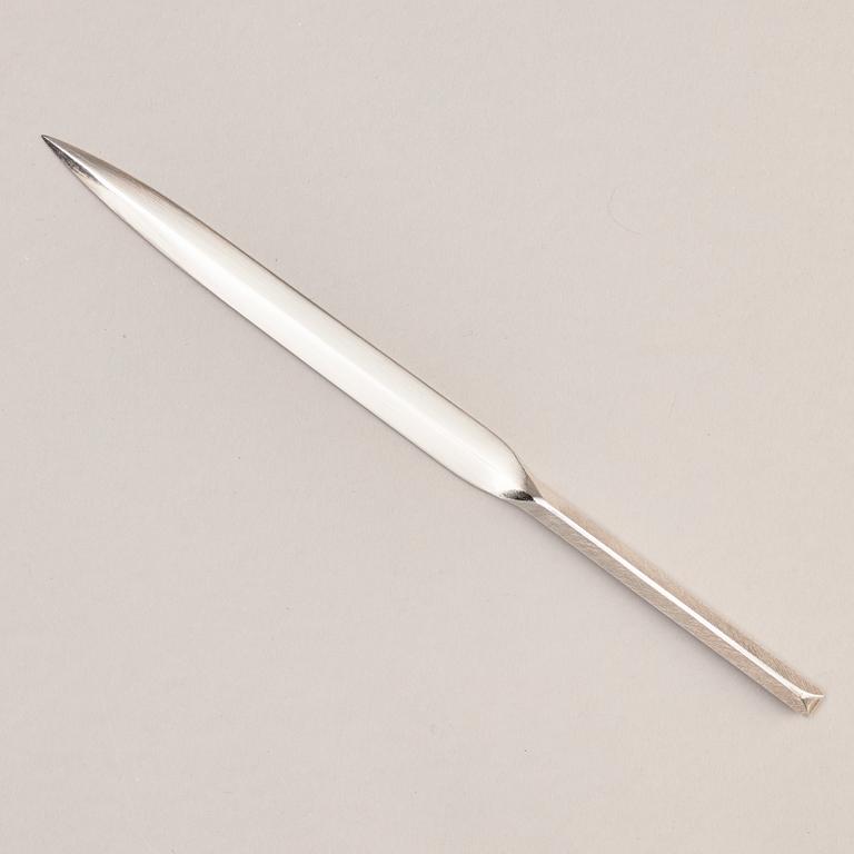 A sterling silver letter knife, mark of Rolf Lindståhl, Stockholm 2000.