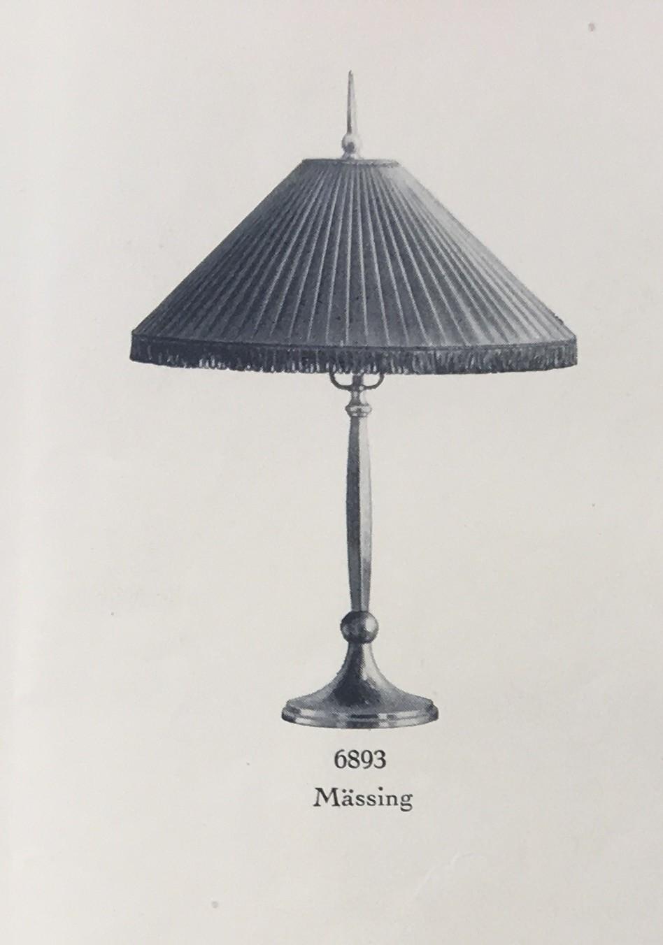 Harald Notini, bordslampa, modell "6893". Arvid Böhlmarks Lampfabrik, 1920-30-tal.