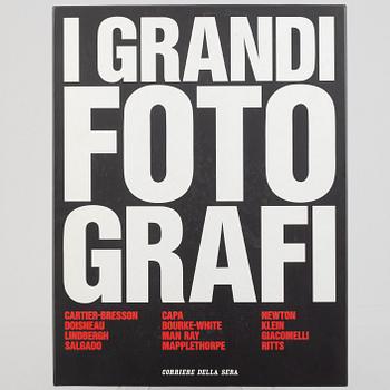 Varying artists, "I Grandi Fotografi", Corriere Della Serra, Milano, Italy, 2006.