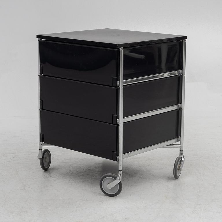 Antonio Citterio & Oliver Löw, Hurts/byrå, "Mobil" för Kartell.