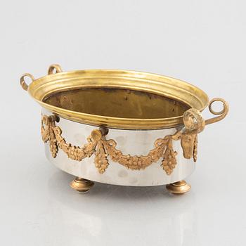 A jardinière, Skultuna Messingsbruk, Sweden, circa 1900.