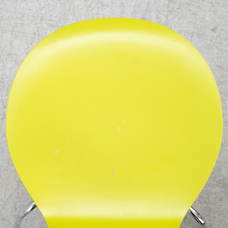 Arne Jacobsen, stolar, 6 st, "Myran", Fritz Hansen, Danmark, 1995.