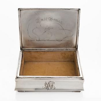 Cigarrskrin, silver, Brødrene Lohne, Bergen, med finska importstämpel, 1900-talets första hälft.